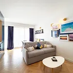 Appartement Avec Piscine Metro Convention